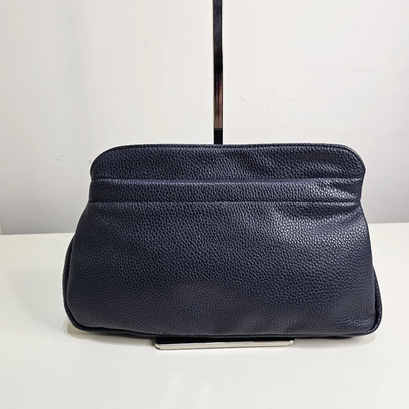 Caboodles Active by Simone Biles Zip Pop Grande Toiletry Bag - Picture 6 of 12